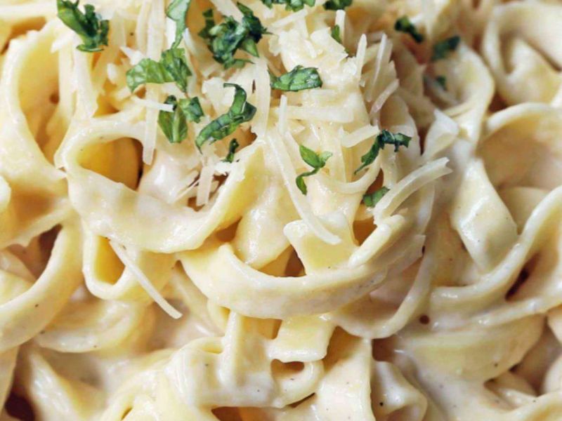 To Die For Fettuccine Alfredo