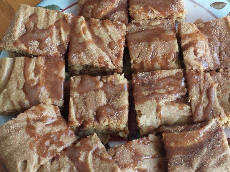 Snickerdoodle Blondies